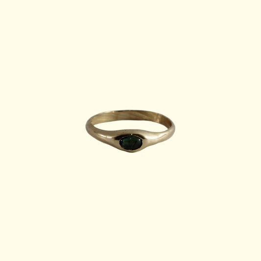 Gold & sapphire ring