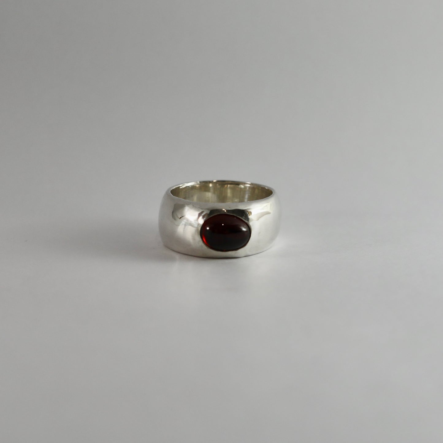 Garnet band