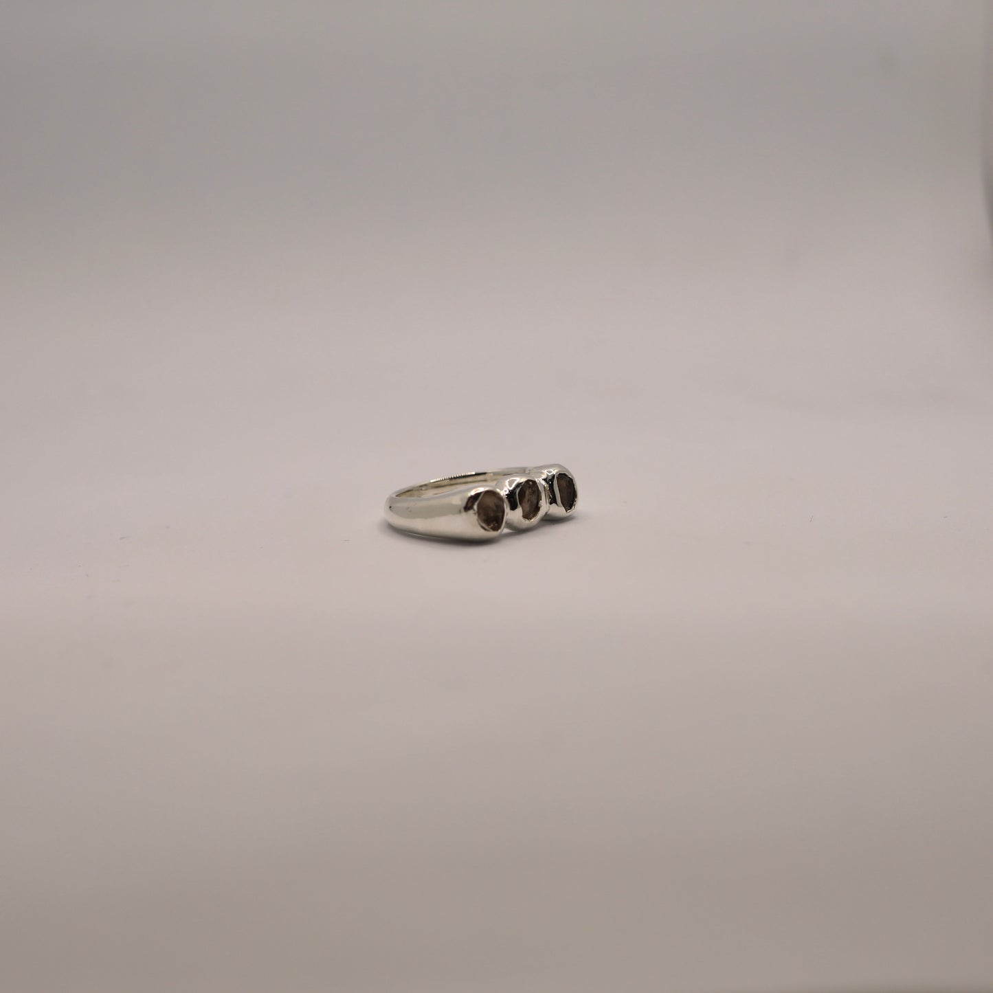 Triple smokey quartz ring