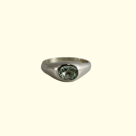 Remy ring oval