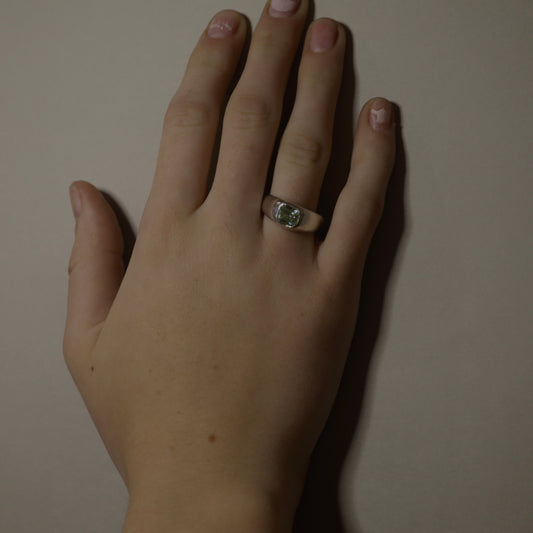 Remy ring square